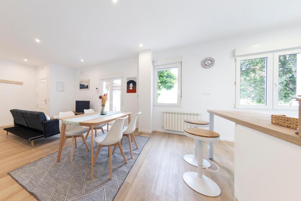 Apartamento Con Jardin En El Oviedo Antiguo Exteriör bild