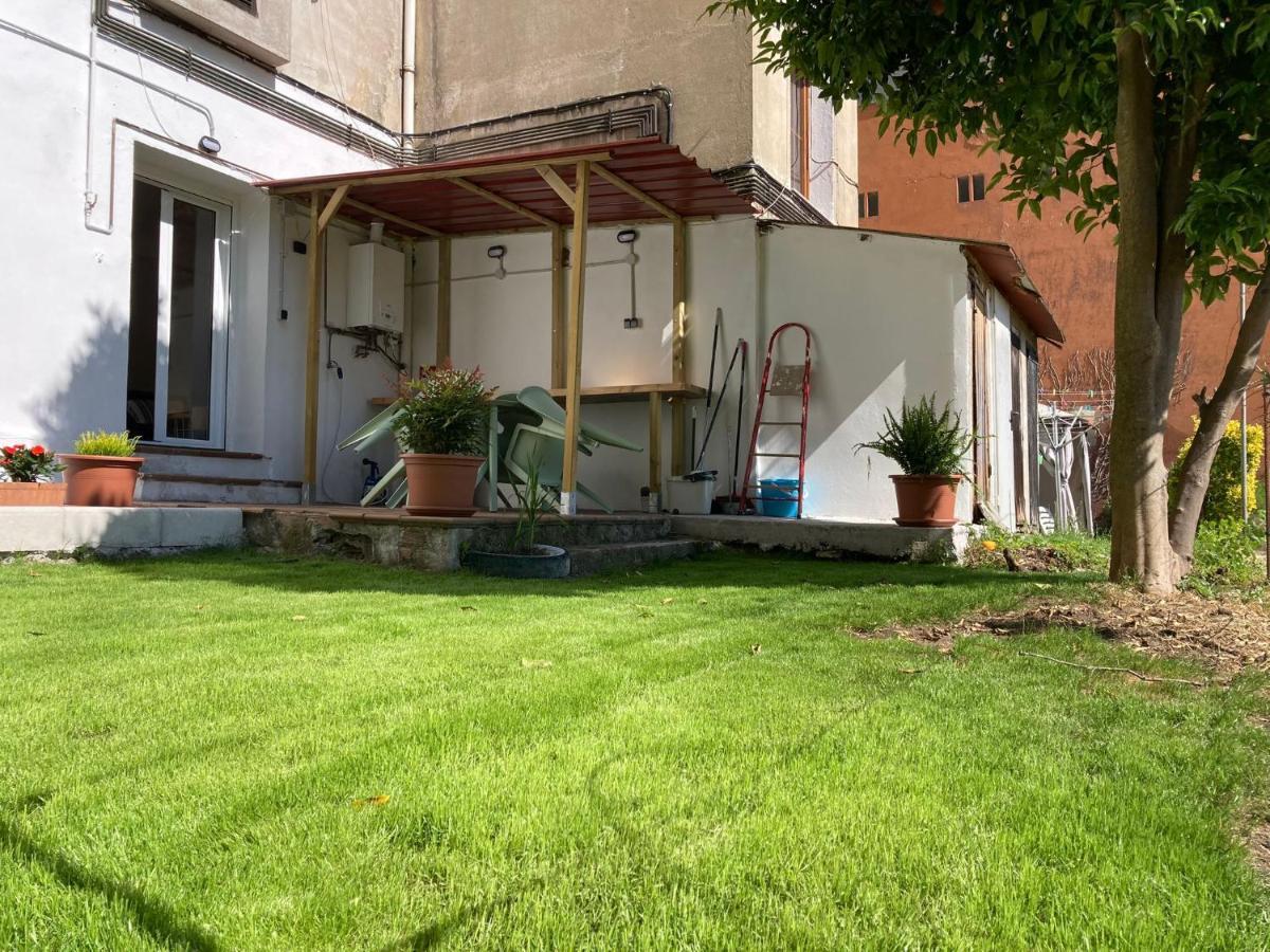 Apartamento Con Jardin En El Oviedo Antiguo Exteriör bild